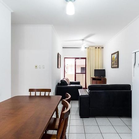Apartamento Espacoso Com Ar Condicionado E Wi-Fi, A 100 Metros Da Praia - Edificio Estoril Ubatuba Ngoại thất bức ảnh