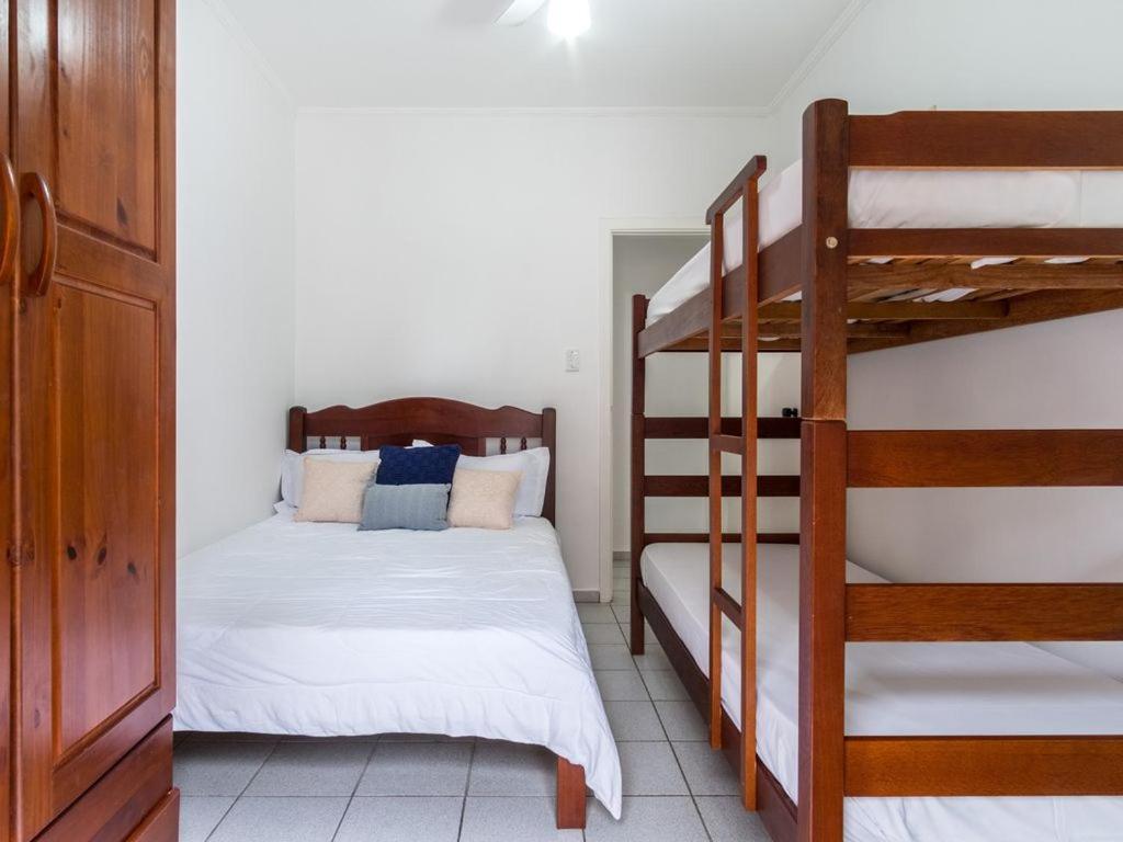 Apartamento Espacoso Com Ar Condicionado E Wi-Fi, A 100 Metros Da Praia - Edificio Estoril Ubatuba Ngoại thất bức ảnh