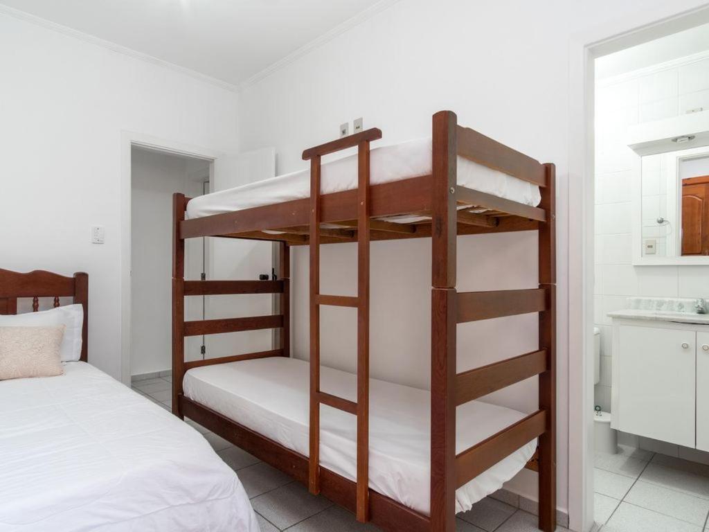 Apartamento Espacoso Com Ar Condicionado E Wi-Fi, A 100 Metros Da Praia - Edificio Estoril Ubatuba Ngoại thất bức ảnh
